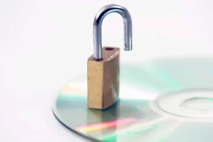 Importance of the Chain of Custody for Digital Media Evidence